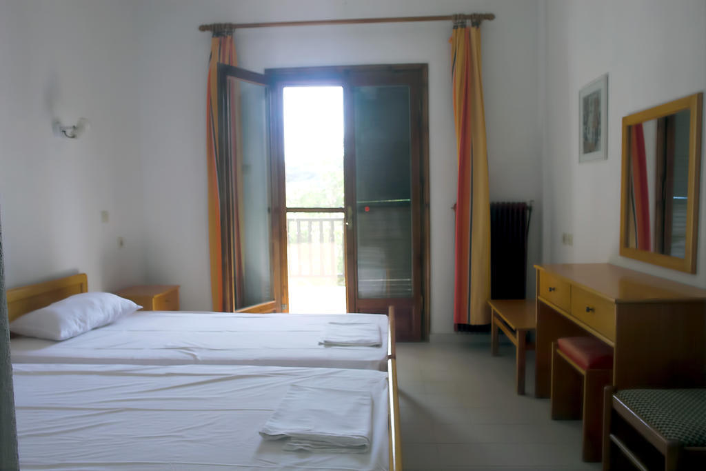 Art Hotel Panorama Pyrgadikia Zimmer foto